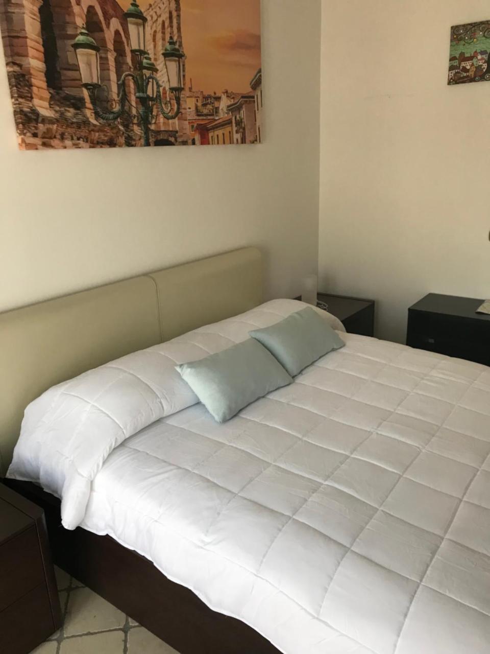 Gatto Romeo Apartments Верона Екстериор снимка