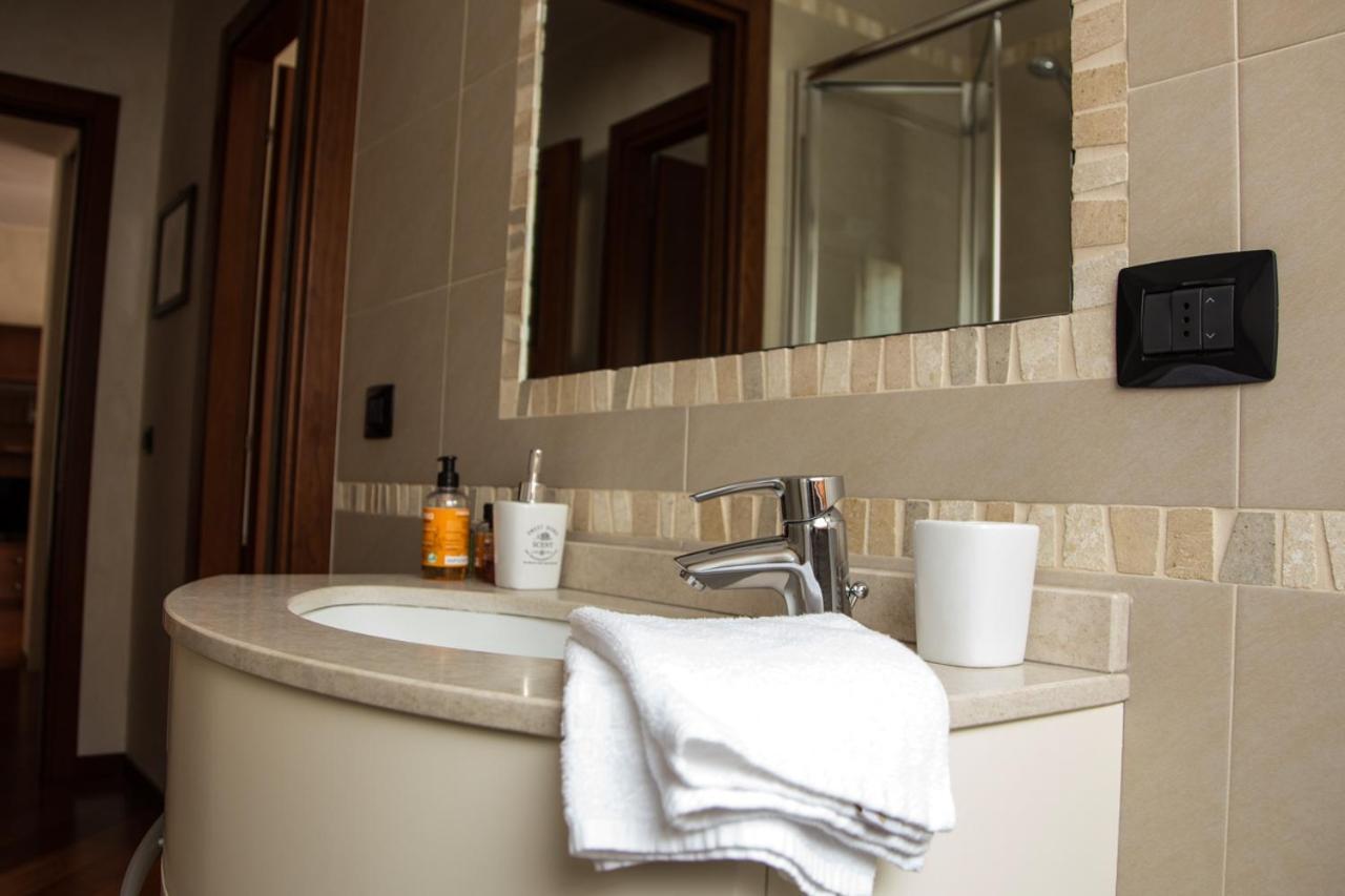 Gatto Romeo Apartments Верона Екстериор снимка