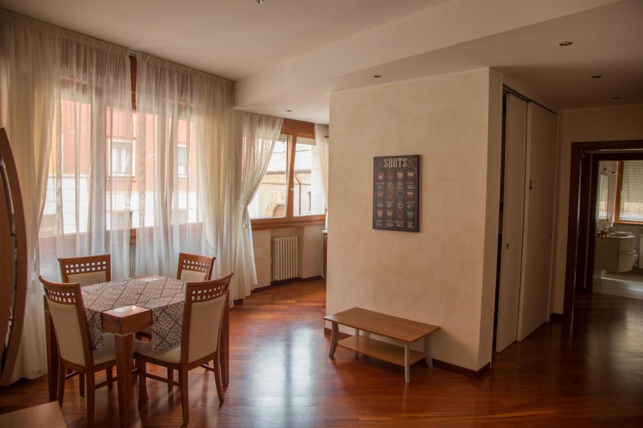 Gatto Romeo Apartments Верона Екстериор снимка